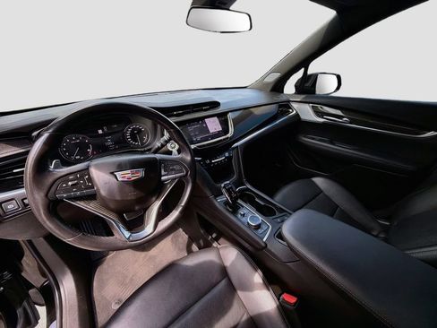 Used 2023 Cadillac XT6 Sport AWD/4WD image 9