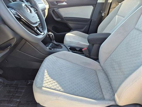 Used 2019 Volkswagen Tiguan S w/ Driver Assistance Package FWD image 15