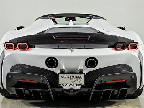 Used 2023 Ferrari SF90 Spider AWD/4WD image 8