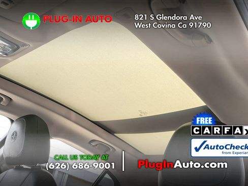 Used 2018 Alfa Romeo Stelvio AWD image 9