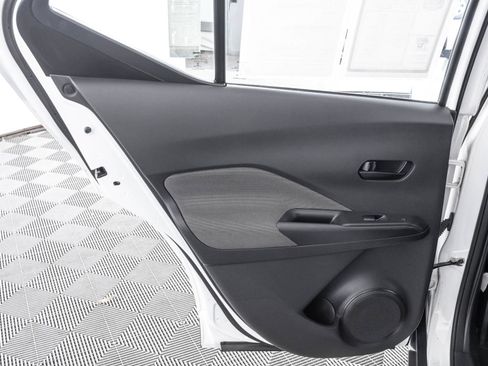 Used 2020 Nissan Kicks S FWD image 24