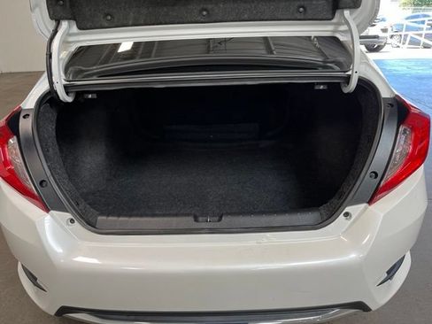 Used 2019 Honda Civic EX image 16