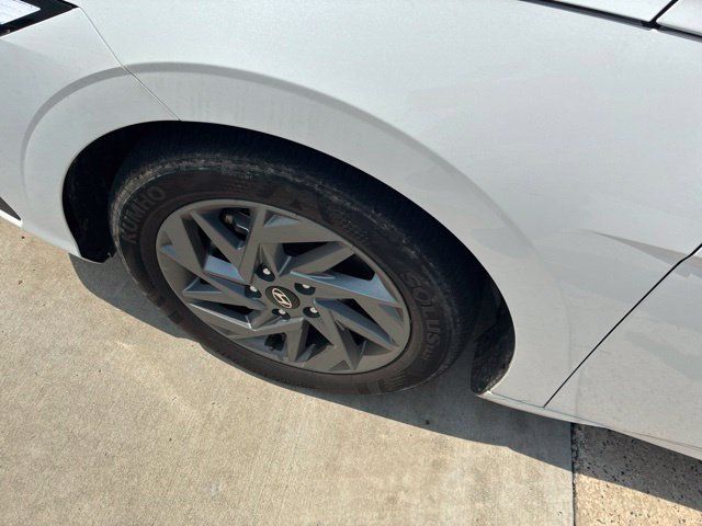 Used 2024 Hyundai Elantra SEL FWD image 57
