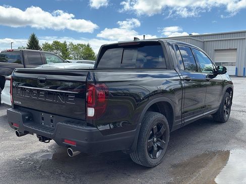 Used 2024 Honda Ridgeline Black Edition image 3