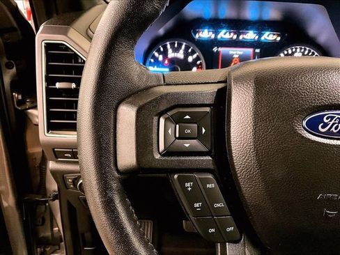 Used 2020 Ford F150 XLT w/ Equipment Group 302A Luxury AWD/4WD image 17