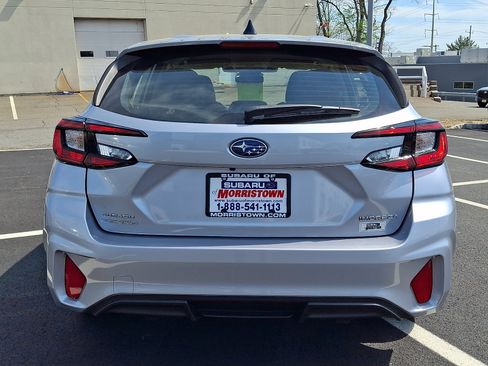 Certified 2024 Subaru Impreza 2.0i AWD/4WD image 5