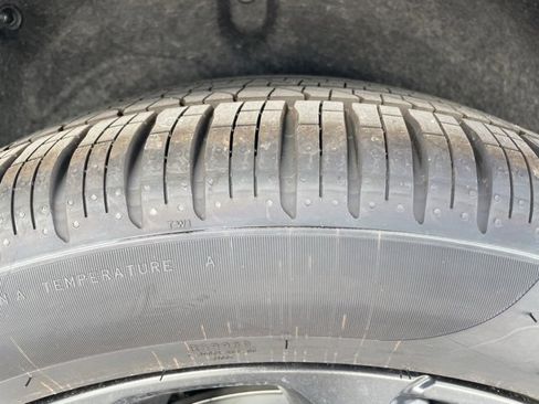 New 2026 Chrysler Pacifica Select w/ S Appearance Package image 20