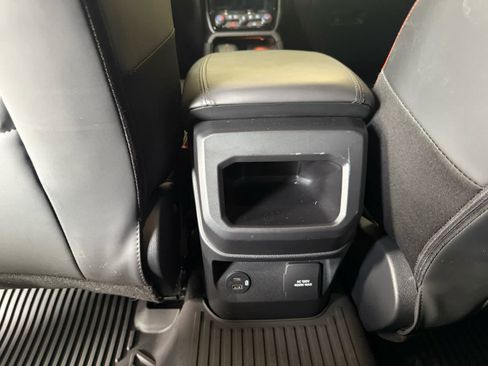Certified 2025 Ford Ranger Raptor AWD/4WD image 10
