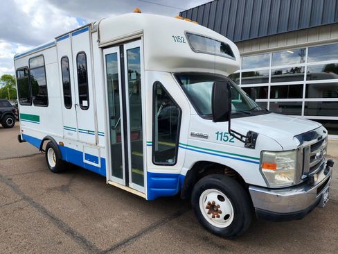 Used 2008 Ford E-450 and Econoline 450 RWD image 2