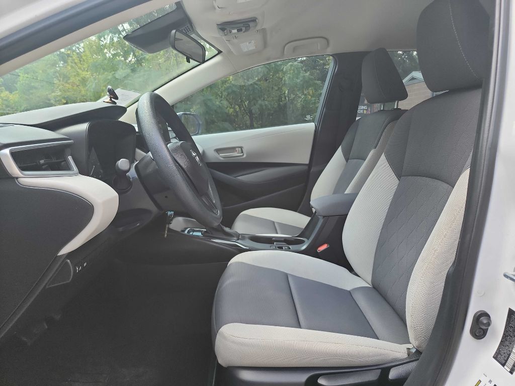 Used 2023 Toyota Corolla LE FWD image 14