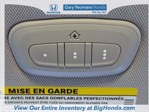 Used 2021 Chrysler Pacifica Touring-L image 33