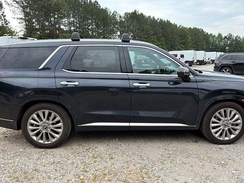 Used 2020 Hyundai Palisade Limited FWD image 7