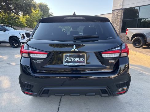 New 2025 Mitsubishi Outlander Sport LE image 2