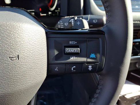 New 2026 Nissan Rogue Platinum AWD/4WD image 19