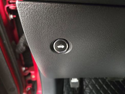 Used 2012 Dodge Challenger R/T Plus image 28