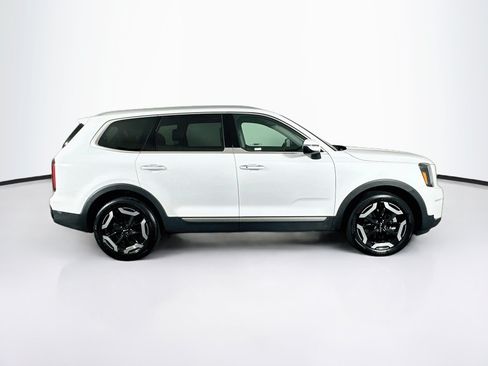 Used 2025 Kia Telluride S FWD image 10