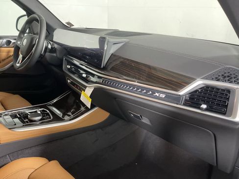 Used 2024 BMW X5 xDrive40i w/ Premium Package image 15