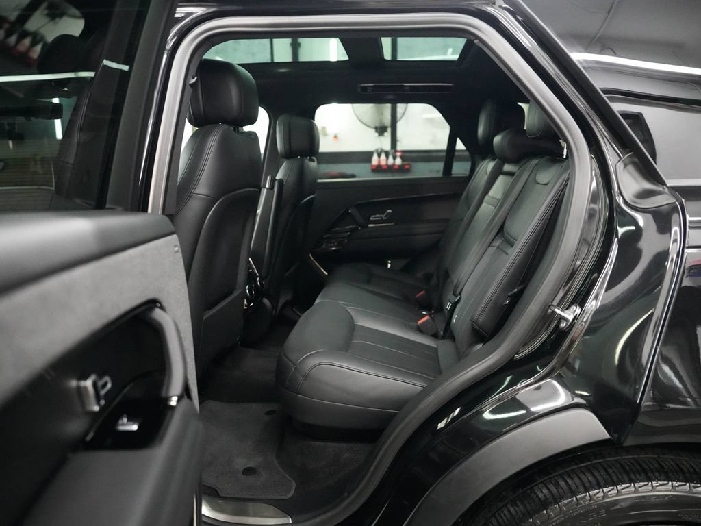 Used 2024 Land Rover Range Rover Sport SE AWD/4WD image 29
