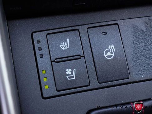 Used 2019 Lexus IS 300 F Sport AWD/4WD image 8