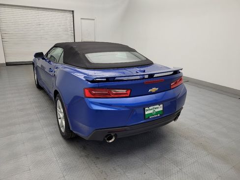 Used 2018 Chevrolet Camaro LT RWD image 6