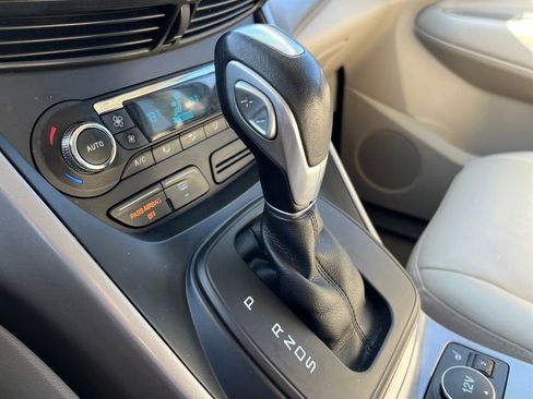 Used 2016 Ford Escape SE w/ Leather Comfort Package image 21