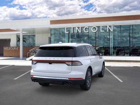 New 2026 Lincoln Aviator 2WD image 8