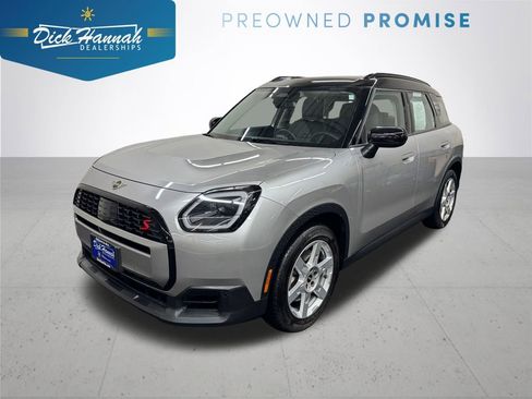 Used 2025 MINI Cooper Countryman S image 1