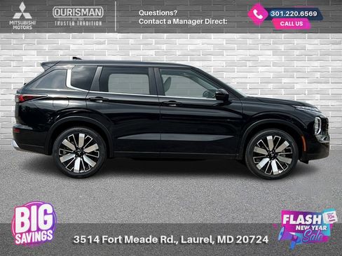 New 2025 Mitsubishi Outlander SE image 2