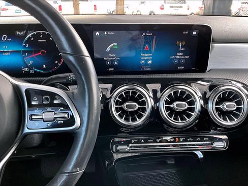 Used 2019 Mercedes-Benz A 220 4MATIC image 6