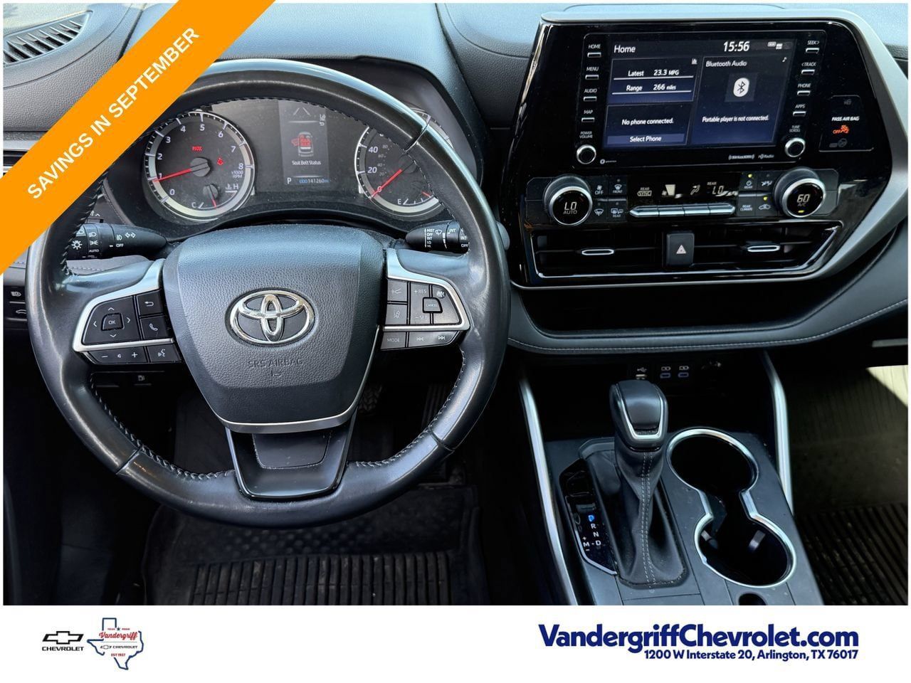 Used 2022 Toyota Highlander LE FWD image 11