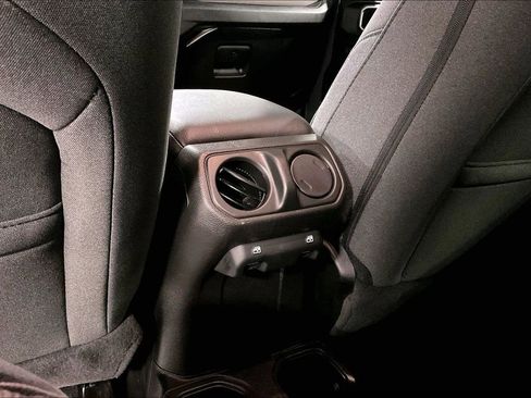 Used 2026 Jeep Wrangler Unlimited Sport AWD/4WD image 31