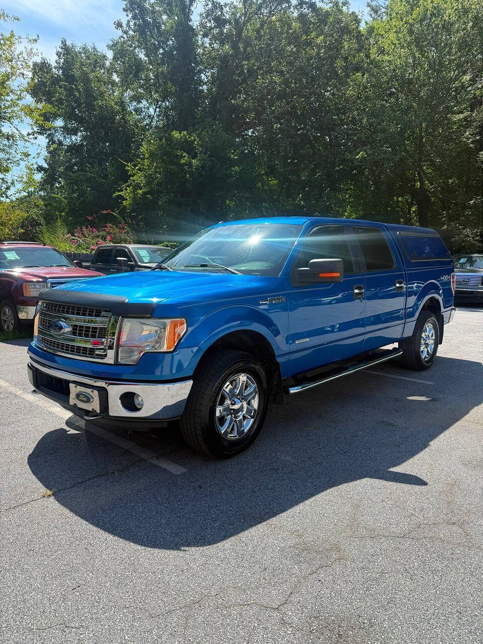 Used 2014 Ford F150 XLT w/ Equipment Group 302A Luxury AWD/4WD image 1