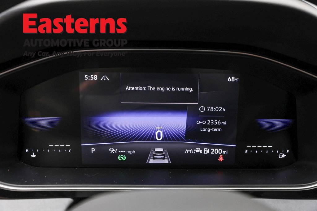 Used 2025 Volkswagen Jetta SE FWD image 19