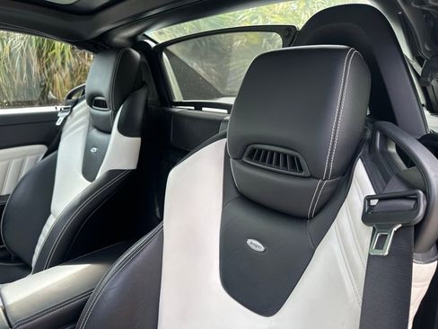 Used 2020 Mercedes-Benz SLC 300 image 22