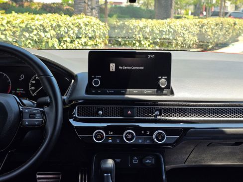 Used 2024 Honda Civic Sport image 22