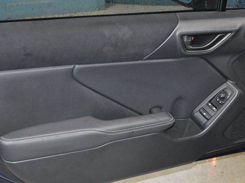 Used 2025 Toyota GR86 Premium image 4