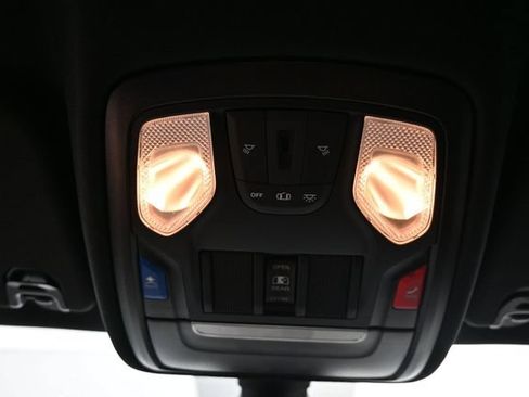 Used 2023 RAM 1500 Big Horn AWD/4WD image 30