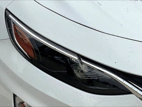 Used 2024 Chevrolet Malibu LT FWD image 30