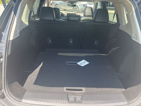 Used 2023 Nissan Rogue SL w/ SL Premium Package image 29