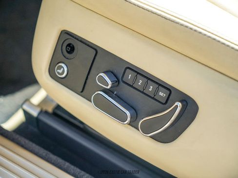 Used 2016 Bentley Continental GT image 40