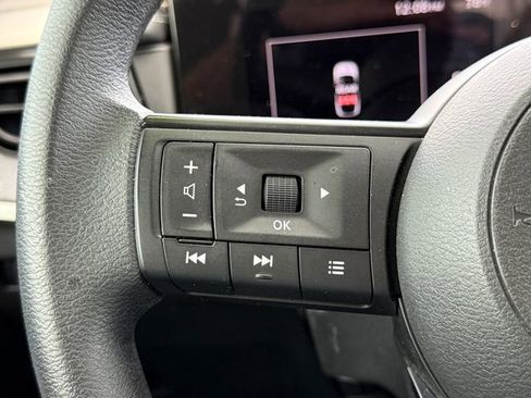 Certified 2025 Nissan Kicks SV FWD image 23
