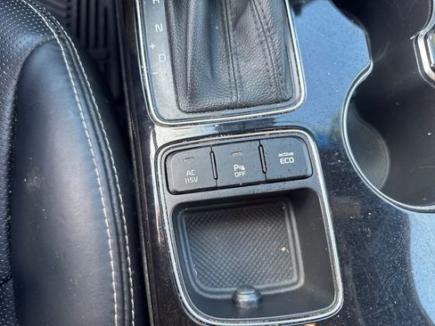 Used 2015 Kia Sorento SX FWD image 38