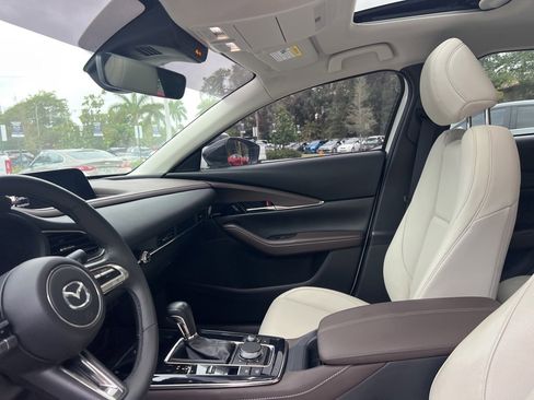 Used 2021 MAZDA CX-30 2.5 Turbo w/ Premium Package image 17