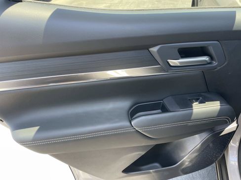 New 2026 GMC Terrain Elevation w/ Elevation Premium Package FWD image 23
