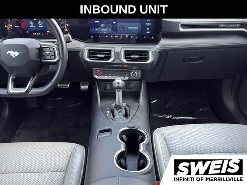 Used 2025 Ford Mustang Premium RWD image 21