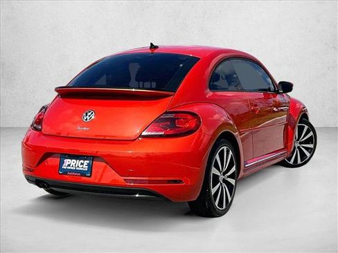 Used 2018 Volkswagen Beetle 2.0T S w/ Style & Comfort Package For S FWD image 2