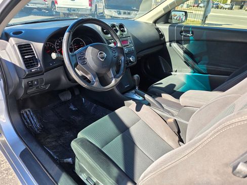 Used 2013 Nissan Altima 2.5 S w/ Convenience Pkg image 3