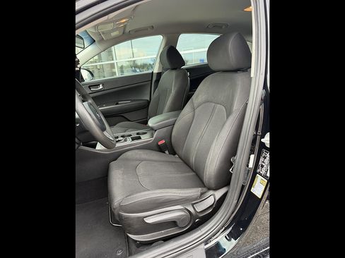 Used 2017 Kia Optima LX FWD image 14