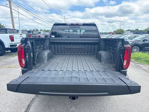 Used 2022 GMC Sierra 1500 Denali AWD/4WD image 9