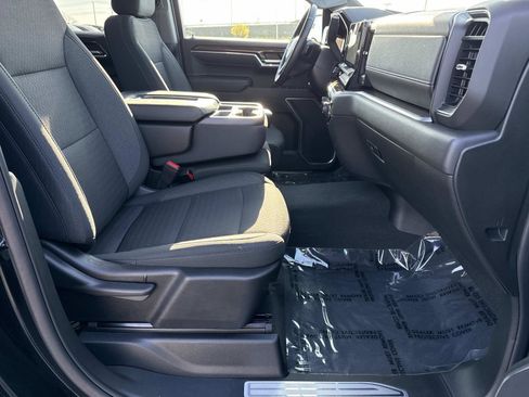 Used 2022 Chevrolet Silverado 1500 LT image 18